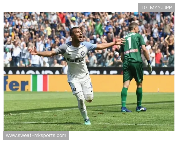 拉菲尼亚未来去向成焦点，多家豪门竞逐引关注